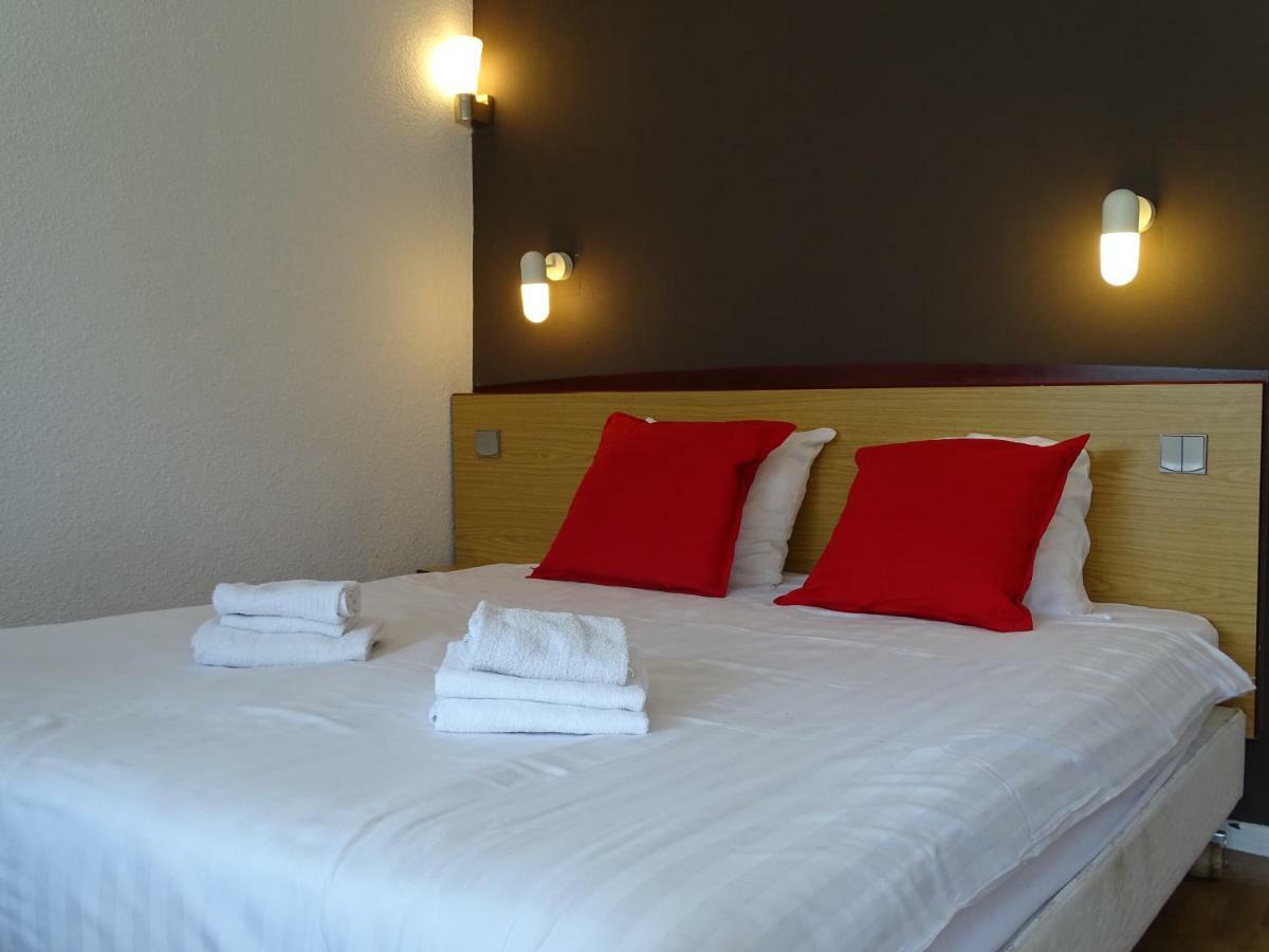 Value Stay Брюж Екстериор снимка